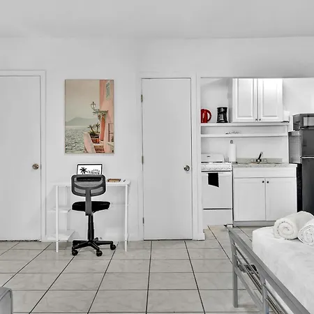 Executive Studio Suite Hollywood Beach Blvd Exterior photo