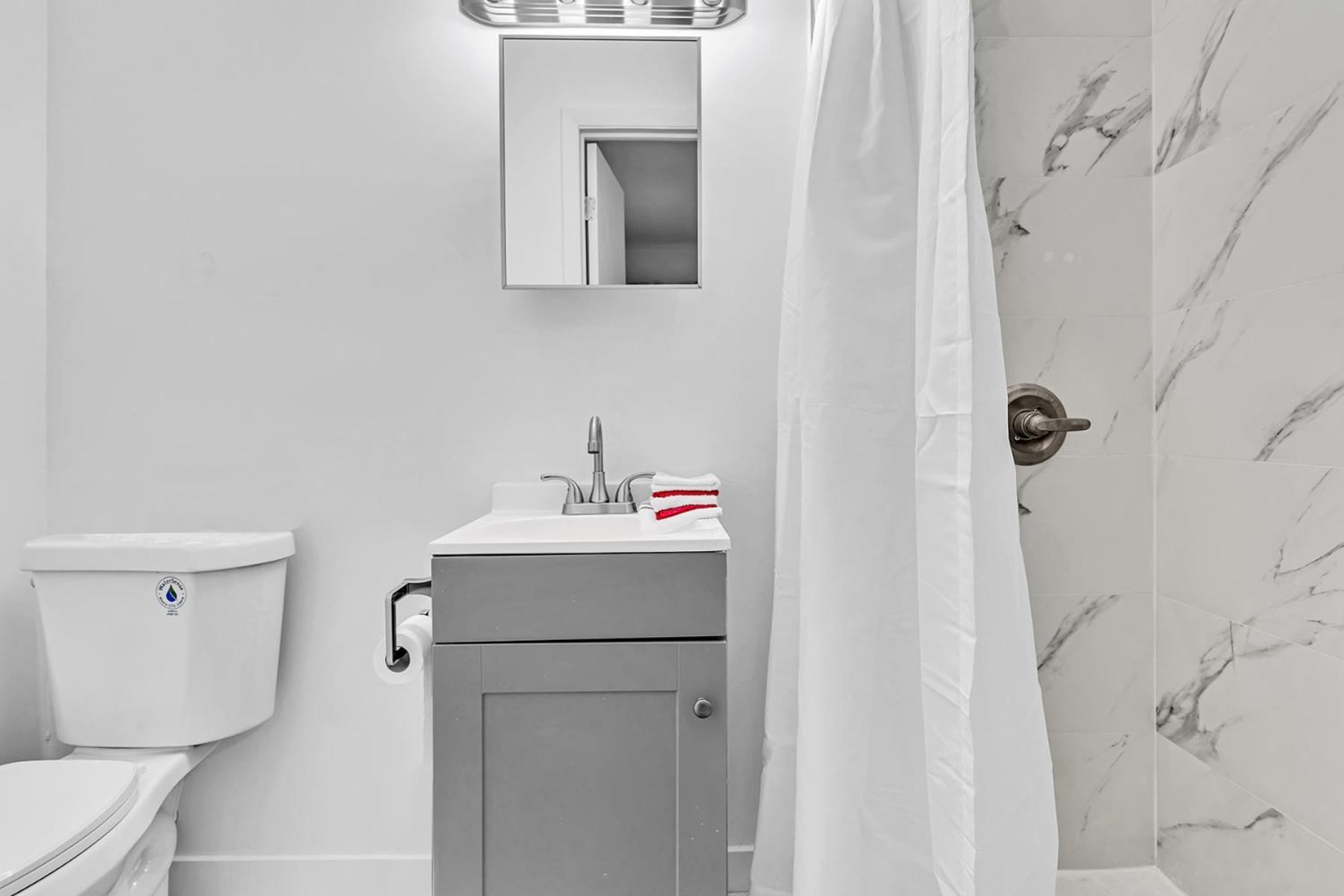 Executive Blvd Apartment